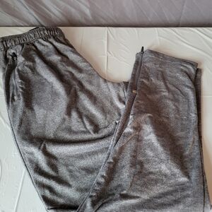Men Reebok Joggers Size 30